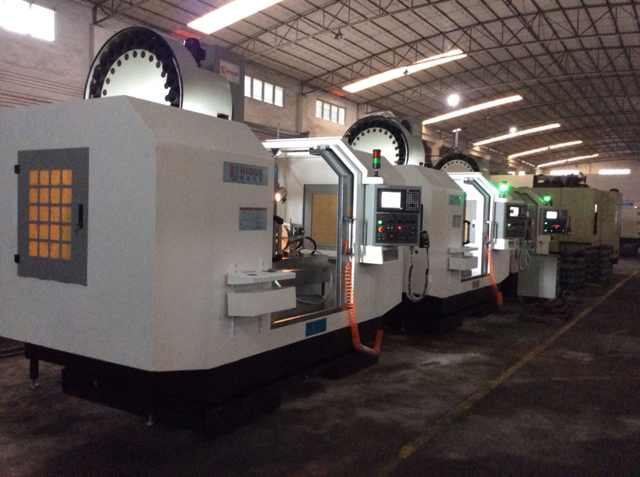 New CNC machine for housing processing