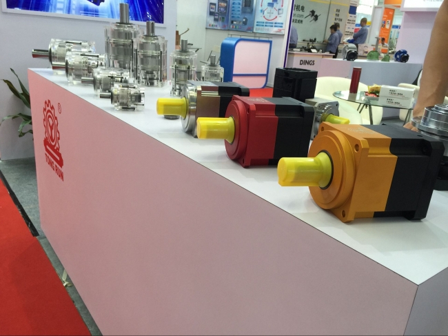 NEW exhibition NEW gearbox