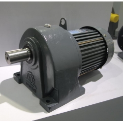 2.0HP,1.5KW,1500W foot mounted gearmotor gearbox reducer
