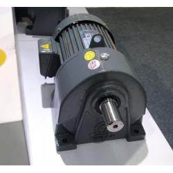 3.0HP,2.2KW,2200W foot mounted gearmotor gearbox reducer