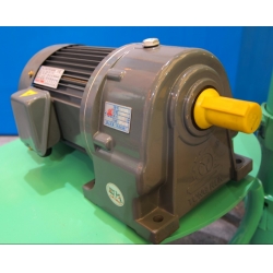 3Phase,single phase,helical Gear Motor